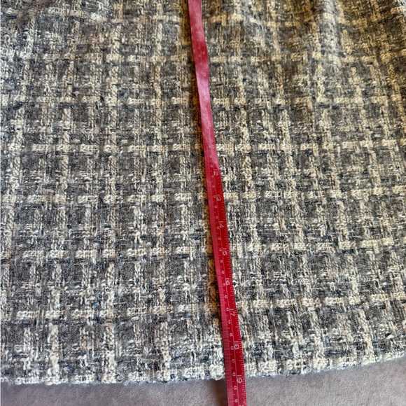 Calvin Klein Gray Tweed Pencil Skirt - Picture 8 of 8
